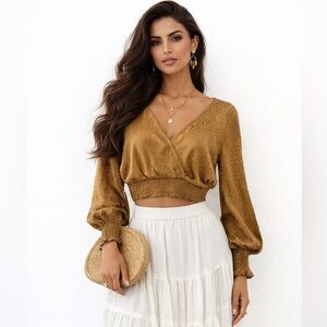 KIRIOUS LOS ANGELES NWT LS cropped top gold smocked BOHO